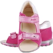 Pink, cicás, Szamos szandál