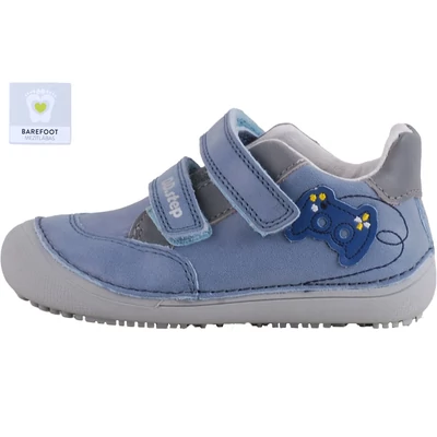 Kék, konzolos, barefoot, hajlékony talpú, két tépőzáras, dd step kisfiú cipő oldalról.