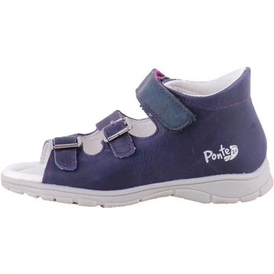 Sötétkék, oldalán Ponte20 feliratos, fiú 2 csat 1 tépőzáras, bőr szandál