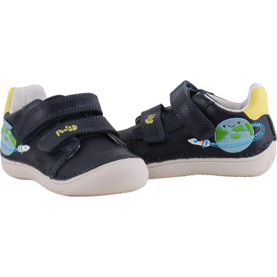 Sötétkék, földgömbös, rakétás, supinált, gumi orrú, 2 tépőzáras, Ponte 20 fiú cipő párban.